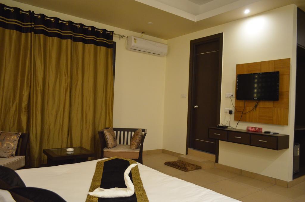 Red Orchid Meerut Ngoại thất bức ảnh